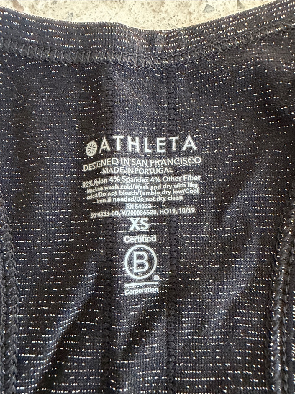 NWT Athleta Speedlight Glow Tee Black Sparkle Racerback Tank Top - Picture 4 of 6